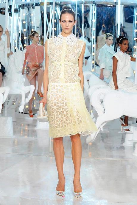 CLONES: De LOUIS VUITTON a ZARA en un bordado! CLONES: De LOUIS VUITTON a ZARA en un bordado!