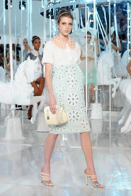 CLONES: De LOUIS VUITTON a ZARA en un bordado! CLONES: De LOUIS VUITTON a ZARA en un bordado!