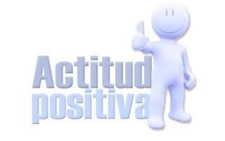 Encontrando #unaactitudpositiva en Facebook y en Twitter
