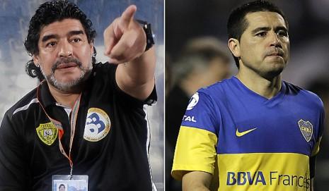 Maradona escribió un nuevo round en su pelea contra Riquelme