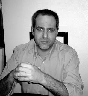 Reseña DIOSES TERRENALES