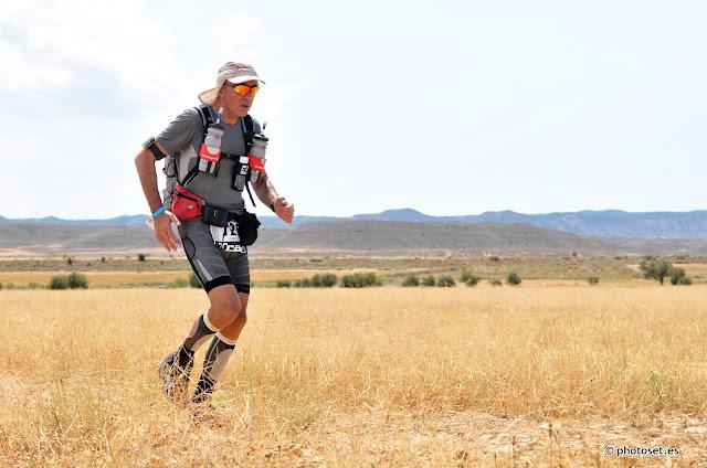 Isostar Desert Marathon 2012 - 114 km - Desierto de los Monegros - El peor momento, el peor lugar... -  La crónica de un FINISHER...