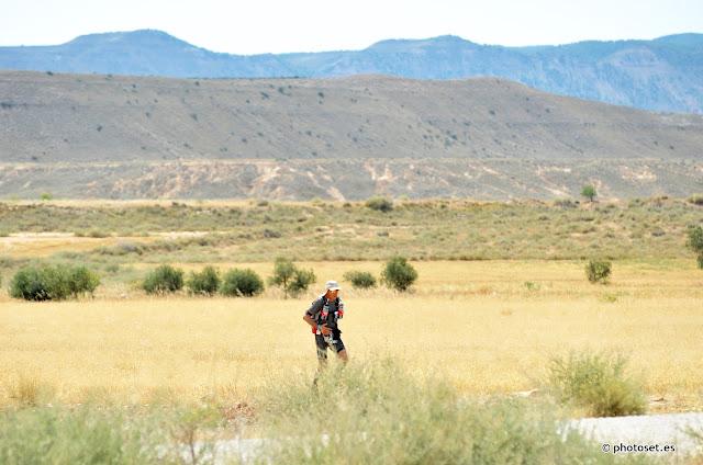 Isostar Desert Marathon 2012 - 114 km - Desierto de los Monegros - El peor momento, el peor lugar... -  La crónica de un FINISHER...