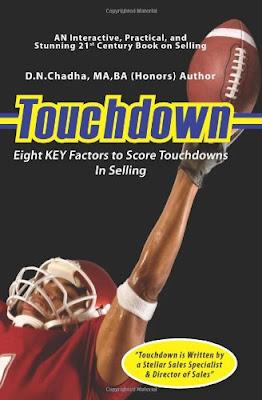 Un nuevo libro de ventas, interactivo y práctico, que presenta 8 factores claves para marcar “touchdowns” en ventas
