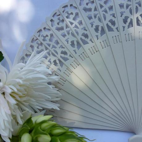 Abanicos de novia: tradición y modernidad