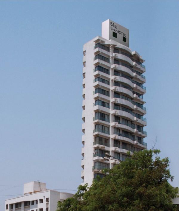 Edificios transformados en memorias USB gigantes