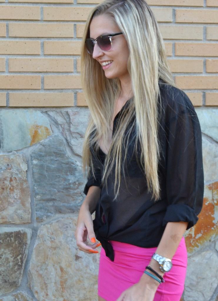 Fluor pink mini skirt