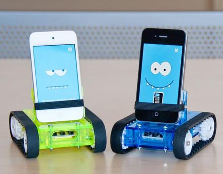 Romo :: las piernas de tu smartphone
