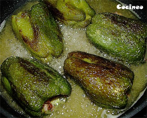 Pimientos rellenos de carne