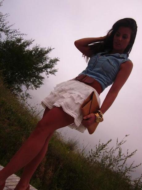 ROMANTIC DENIM