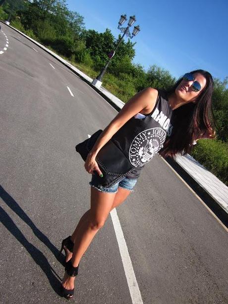 Hey Ho! Let´s Go! Hey Ho! Let´s Go!