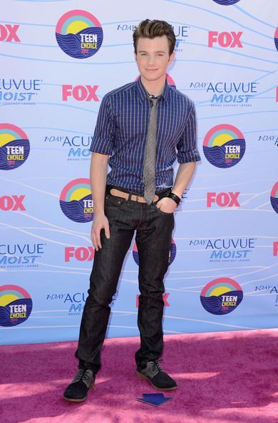 TEEN CHOICE AWARDS: Las mejor y peor vestidas de este 2012!