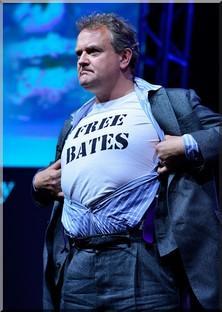 ¡Liberen a Mr. Bates!