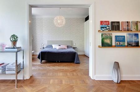 suelos de tarima de roble suelos de madera de roble suelo espigado de roble suelo de parquet sofas blancos muebles de diseño nórdico materiales suelos decoración grandes ventanales decoración galería de fotografías decoración estilo nórdico estilo escandinavo diseño de interiores decorar casas decoración salones nórdicos decoración en blanco decoración de suelos decoración de interiores blog de interiorismo blog de diseño blog de decoración 