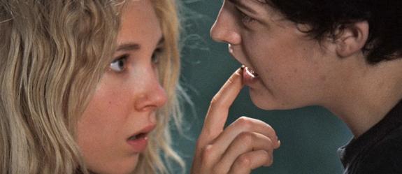 trailer-de-jack-and-diane-feroz-o-sutil-licantropia-lesbica