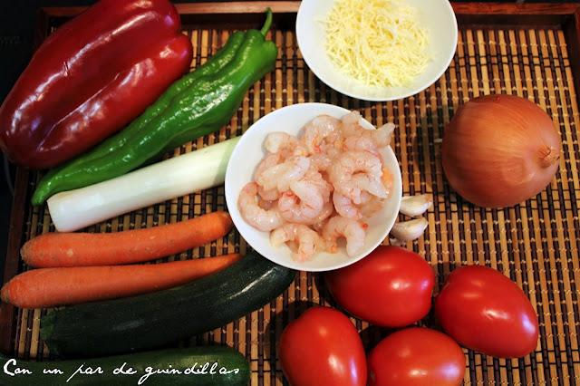 Lasaña de verduras con gambas