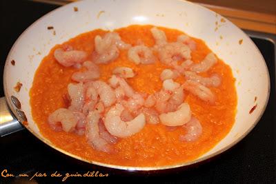 Lasaña de verduras con gambas