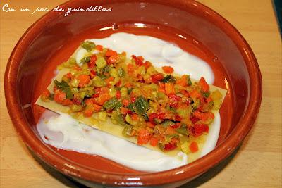 Lasaña de verduras con gambas