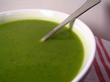 La Sopa verde (quiero compartir con todos una receta que ayuda a recuperar a personas de la tercera edad)