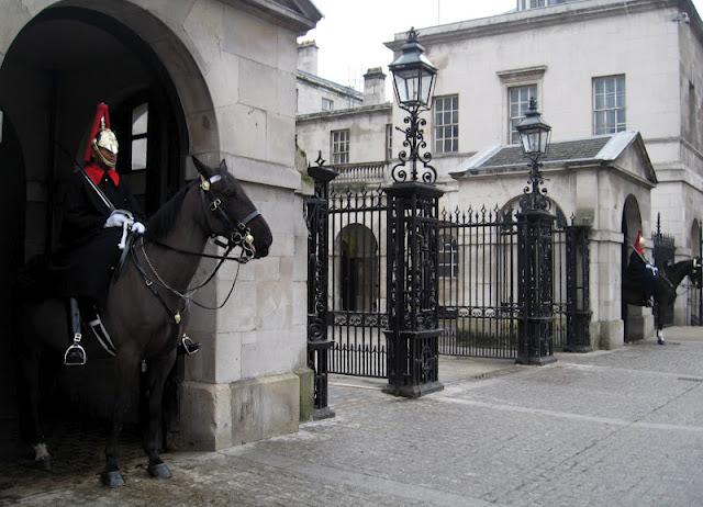 Callejeando en Londres. Por la ruta del poder (1era parte)