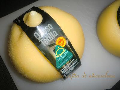 Quiche de tetilla, puerros y camarones