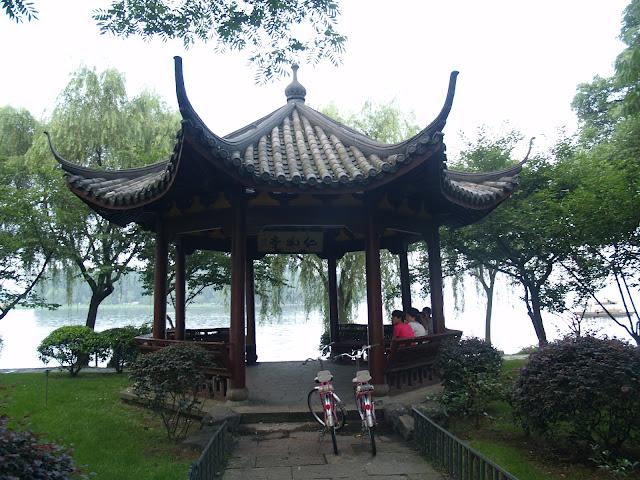 El Lago Oeste de Hangzhou