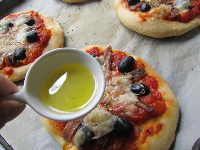 Focaccias a la putanesca