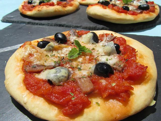 Focaccias a la putanesca