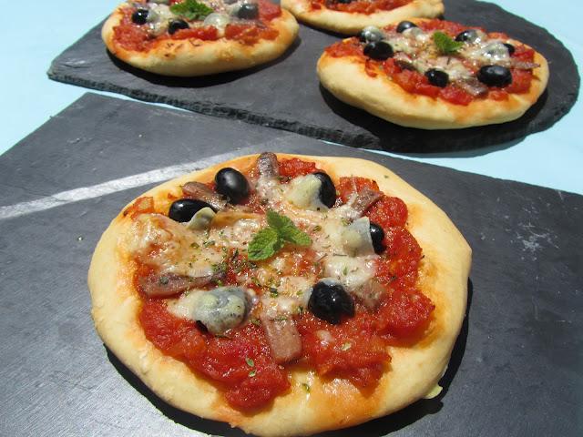 Focaccias a la putanesca