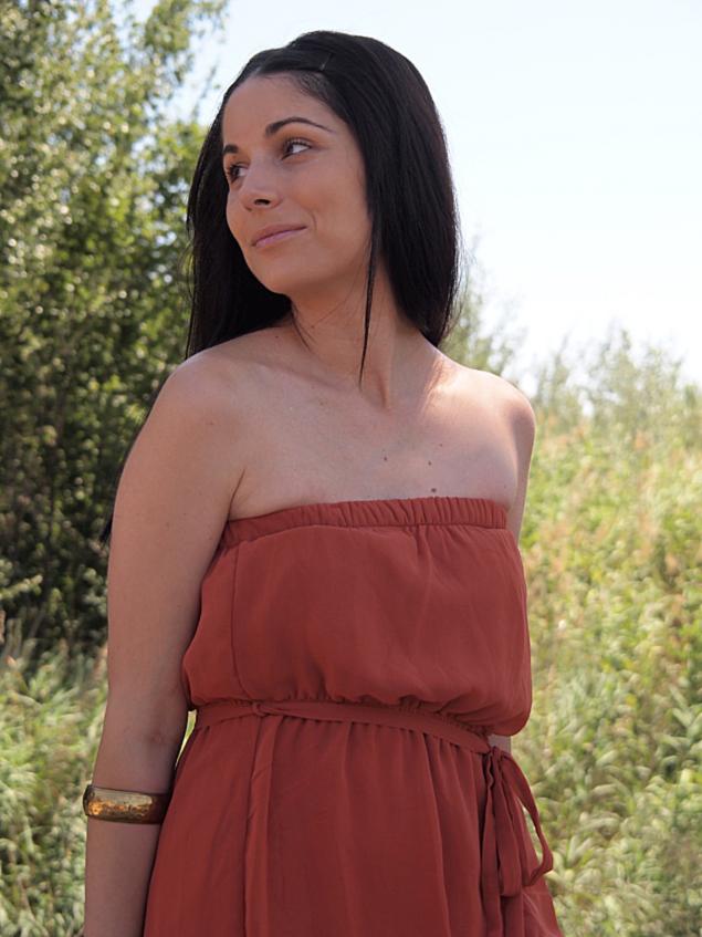Vestido con abertura