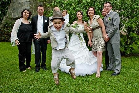 nino bailando boda LOS VÍDEOS DE NIÑOS EN BODAS.