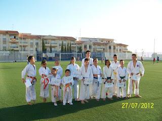 EXHIBICION DE KARATE INFANTIL EN EL CAMPO DE FUTBOL DEL CERRILLO