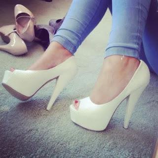 High-heels-stilettos-fashion-heels-shoes-glamor-23_large