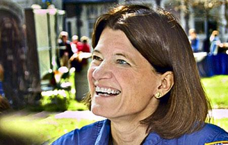 Volando a las estrellas, Sally Ride (1951-2012)