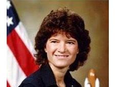 Muere Sally Ride, primera mujer astronauta