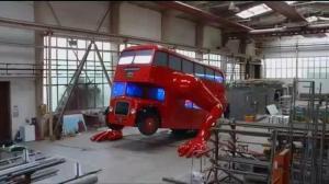 Londres 2012 | El Bus que hace flexiones
