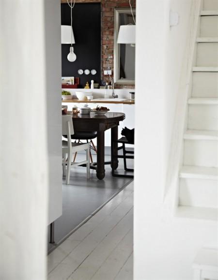 Decoración minimalista y ordenada sofás de ikea sofas blancos pared pizarra estilo nórdico decorar casas decoración salones nórdicos decoración rustico moderno decoración rustico blanco decoración ordenada decoración nórdica decoración mueble diseño Decoración minimalista y ordenada decoración minimalista decoración escandinava decoración en blanco decoración de interiores decoración con muebles de ikea casa decoración polonia blog diseño nordico blog decoración nórdica blog de interiorismo alfombra piel vaca