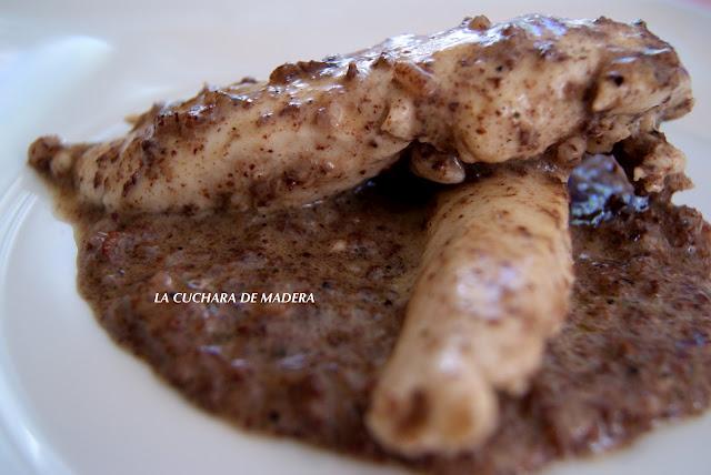 SOLOMILLOS DE POLLO EN SALSA DE MORCILLA