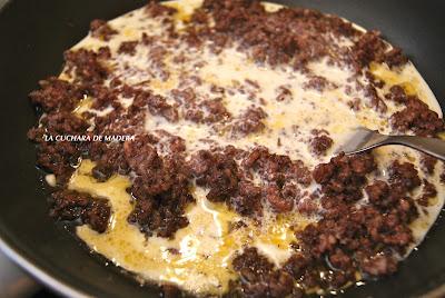 SOLOMILLOS DE POLLO EN SALSA DE MORCILLA