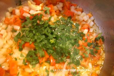 CALDO DE PESCADO CANARIO