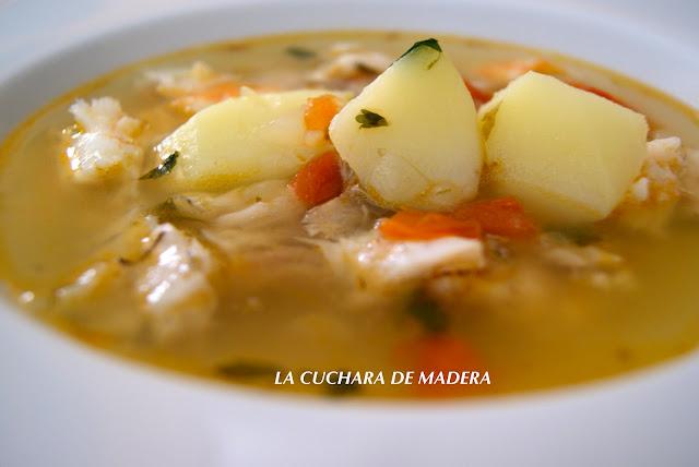CALDO DE PESCADO CANARIO