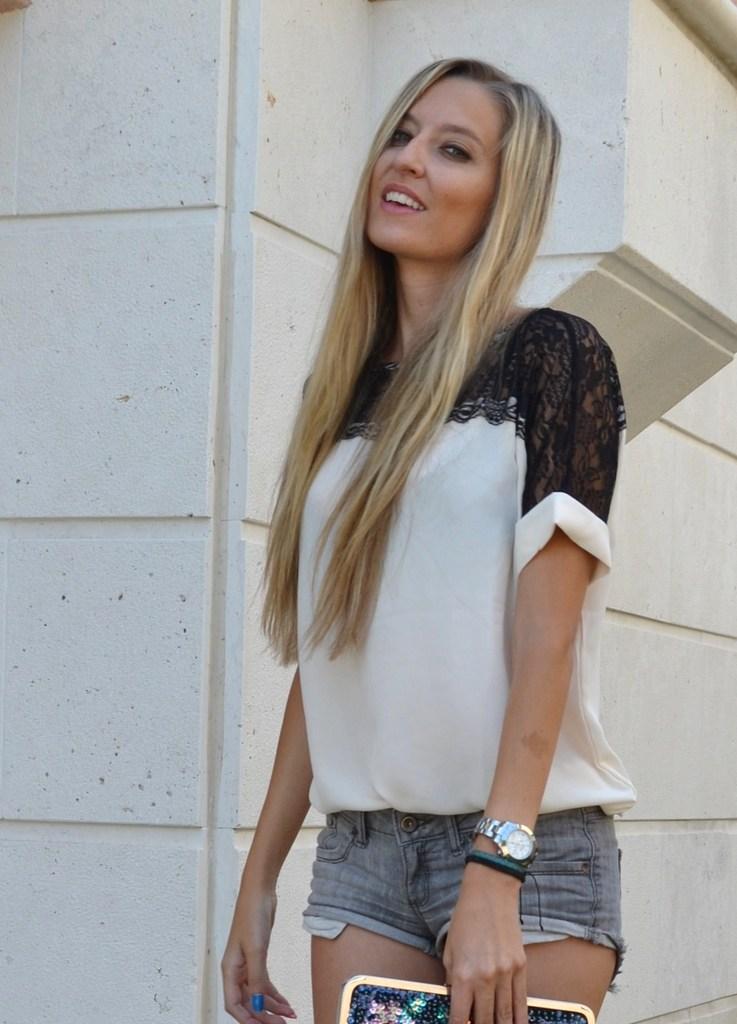 Crochet shirt and manicure