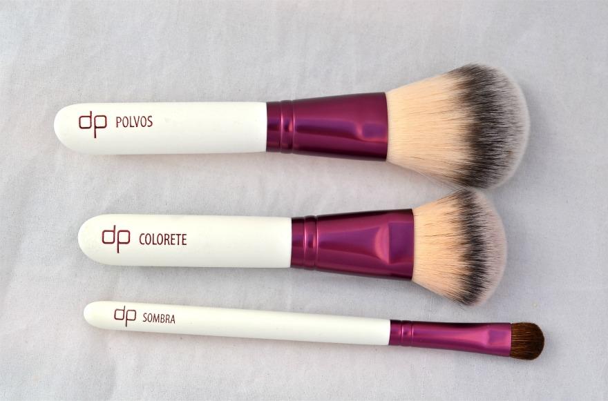 Nuevas_brochas_de_maquillaje_DELIPLUS_01