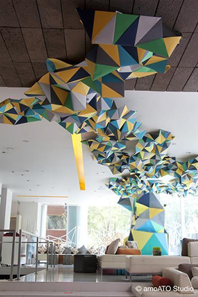 Diseño inventivo en papel invade W México