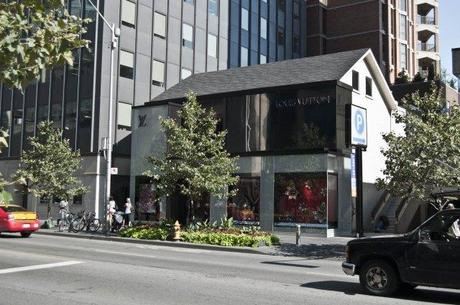 16bj My second day in Toronto and a little rich tour