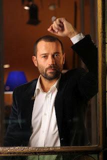 Reseña LA PRIMERA LUZ DE LA MAÑANA