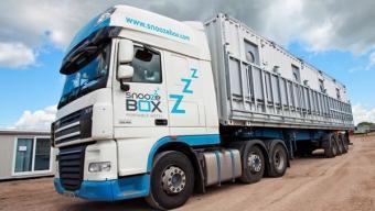 Snoozebox :: hotel portátil en un contenedor Snoozebox :: hotel portátil en un contenedor