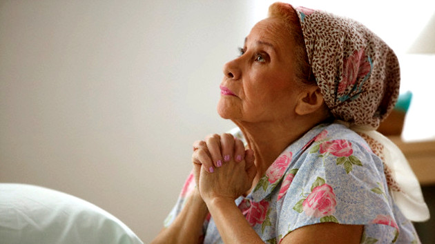 Una oración diaria reduce el riesgo de Alzheimer