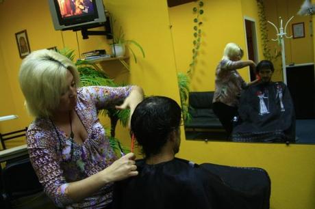 Flash 8: Las peluquerías en el mundo