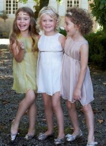 f98be_parques_infantiles_ropa+para+niC3B1os+Marie+Chantal ¿Cómo descubrir la nacionalidad de un bebé?